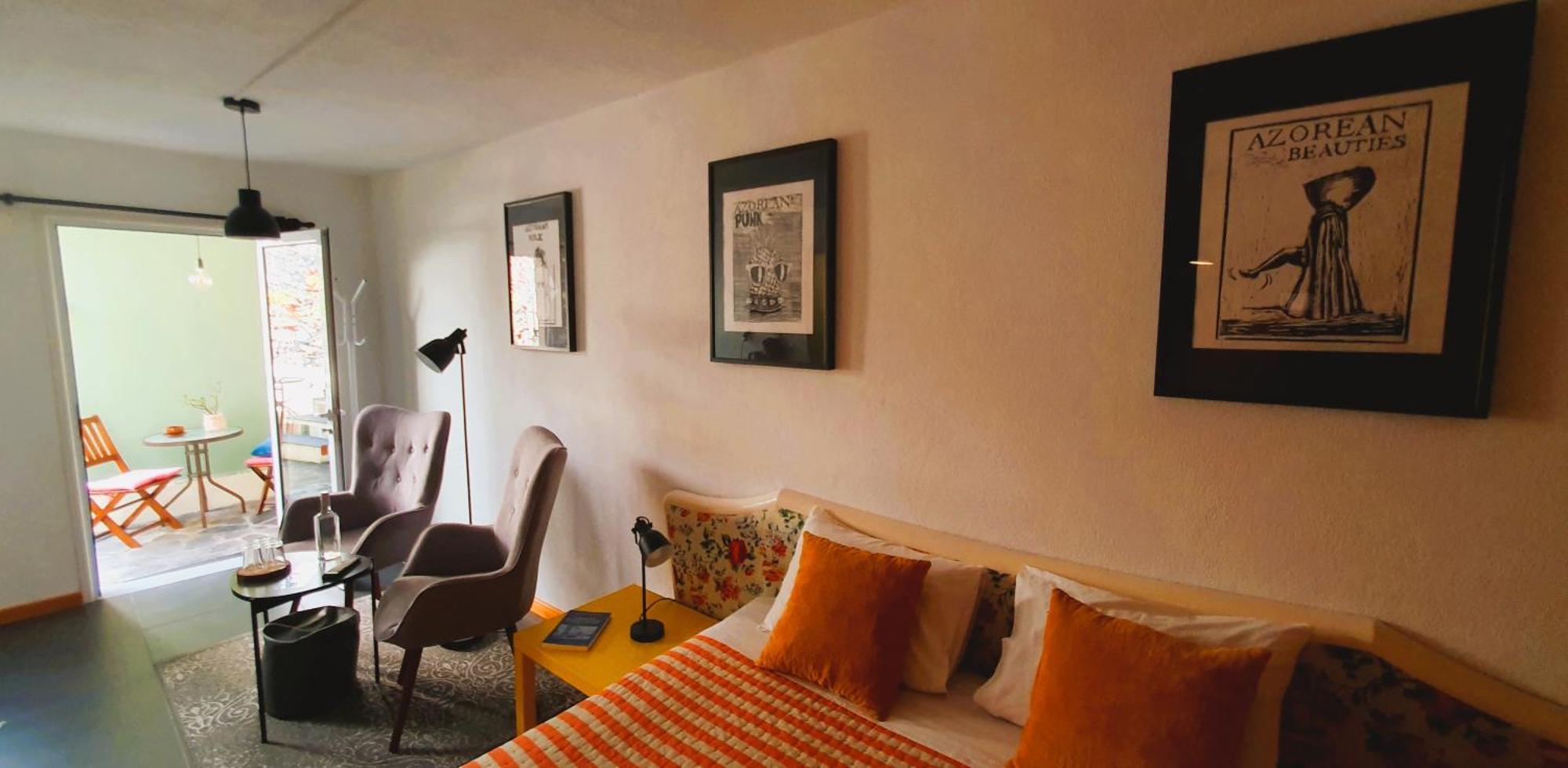 A-Tipica Guesthouse Понта-Делгада Экстерьер фото